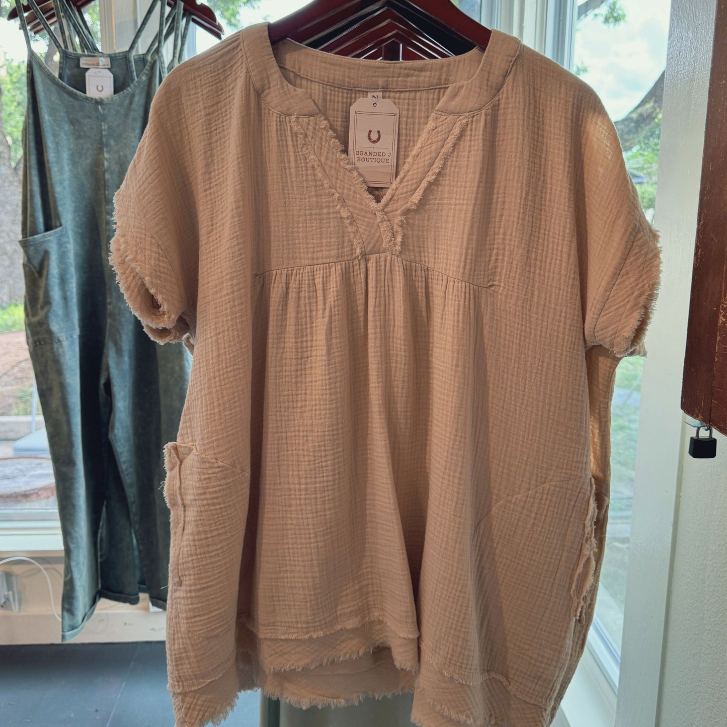 Gauze V-Neck Shirt