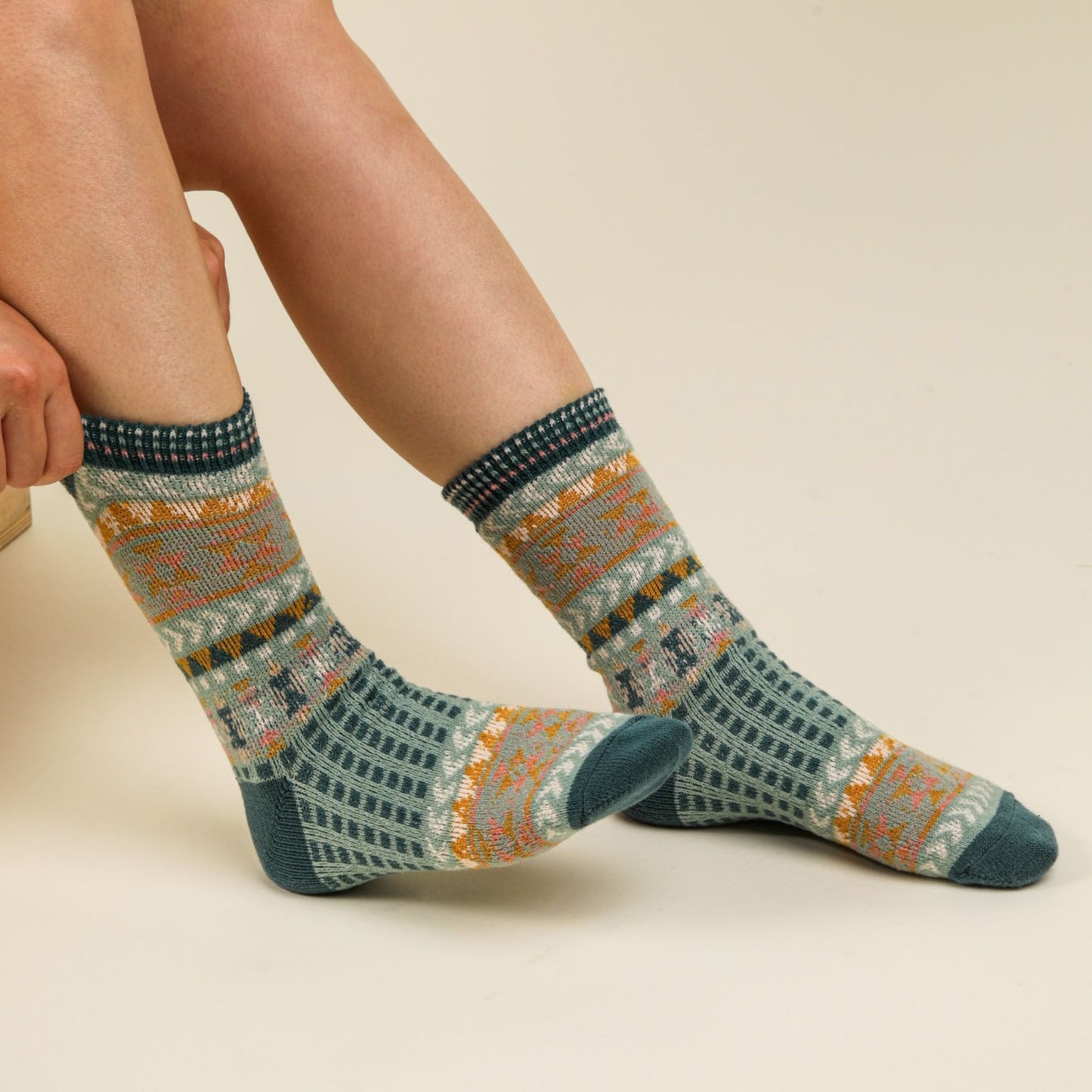 Geometric Graphic Crew Socks