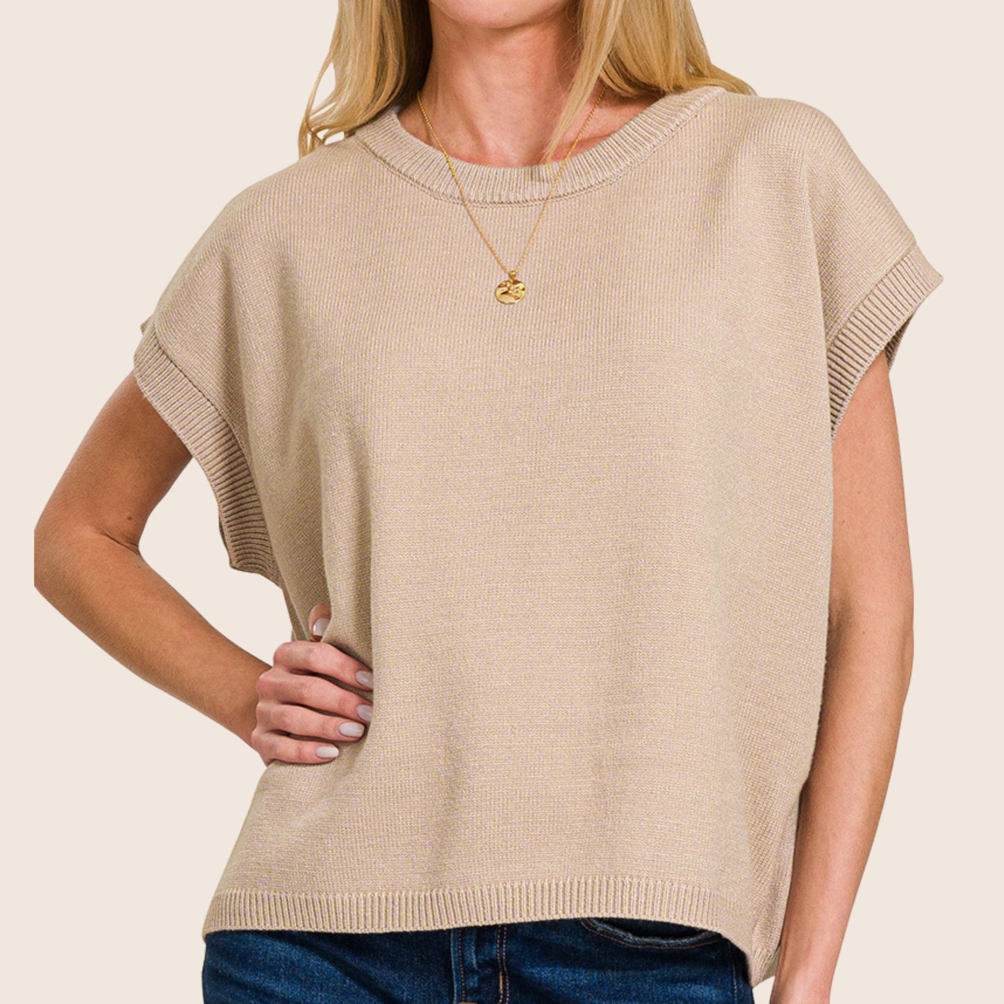 Viscose Sweater Vest in Light Mocha